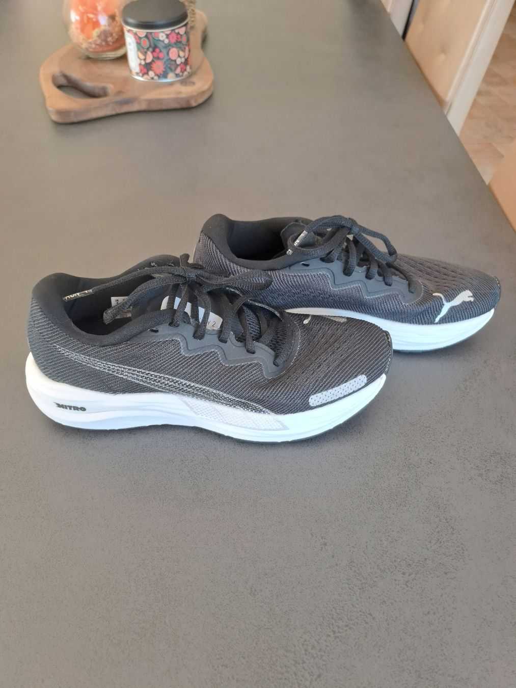 Puma Scarpe da donna: Puma Nitro – Nuovo (secondo la descrizione) da Valeyres-sous-Montagny venduto da Romy.