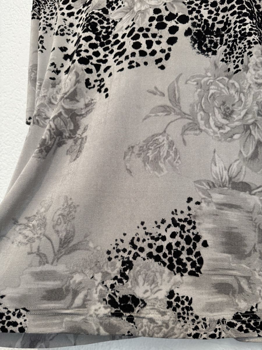 T-shirt: Kingfield Shirt grau leicht glänzend Gr. M – Usato da Fislisbach venduto da KolibriSecondhand 6