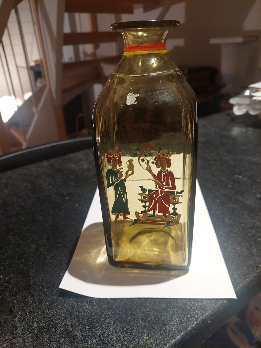 Altro: Alte Schnapsflasche , amber, mit Emailmalerei – Usato da Hergiswil NW venduto da maiette-23.N 1