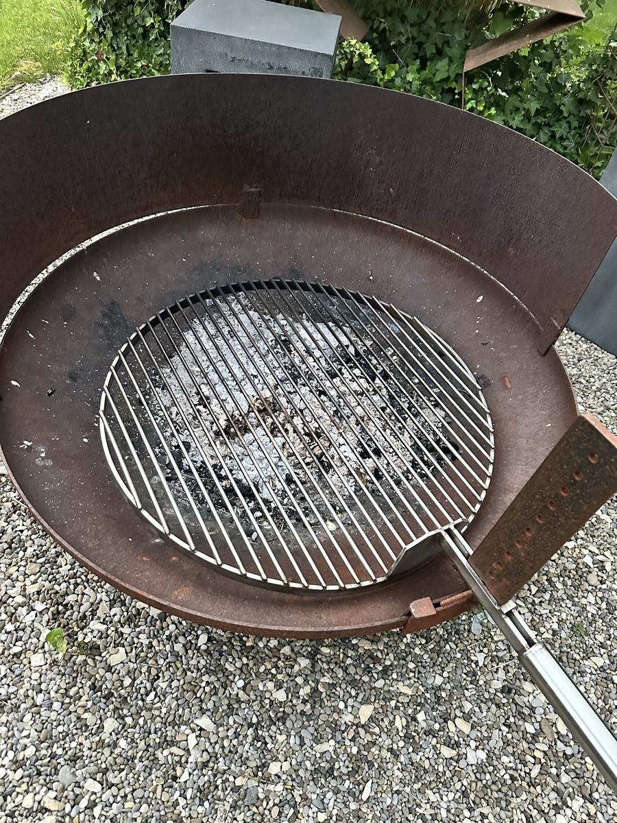 Bracieri: Feuerstelle mit Grillrost – Usato da Büren an der Aare venduto da pippo1212 2