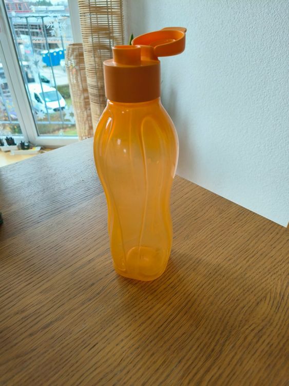 Tupperware Flasche 0.75L 1