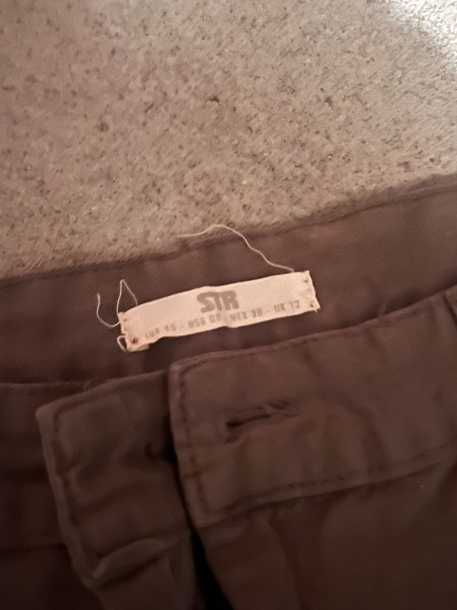Stradivarius Jeans: Stradivarius Cargo Pants Grösse 36 – Usato da Wettingen venduto da Jaaani 1