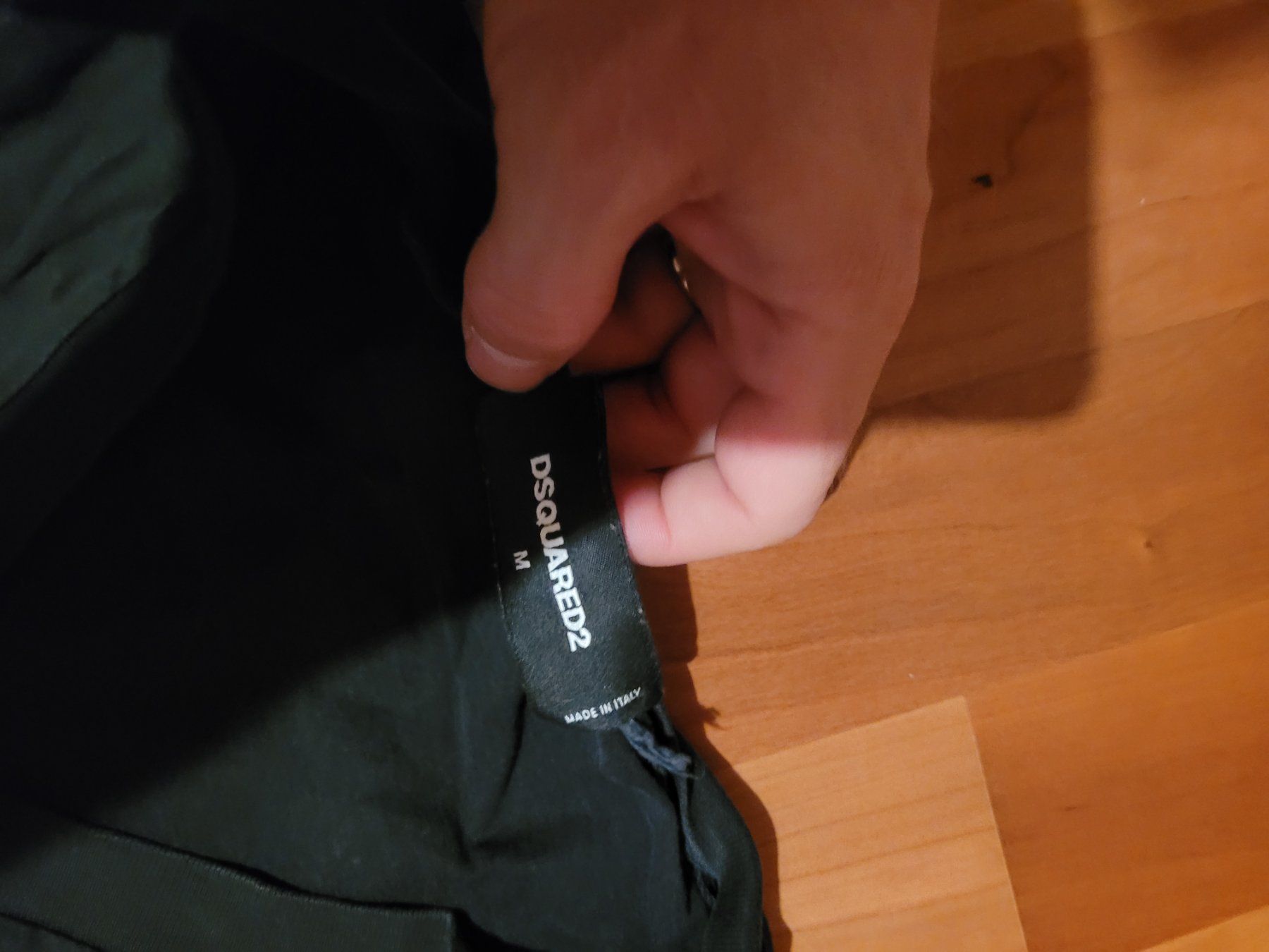 Dsquared2 T-Shirts: Dsqaure T-Shirt Original – Gebraucht aus Herisau von MarcoLaMaravilla1 1