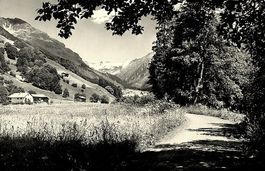 KLOSTERS Photo H.F. Schmelz