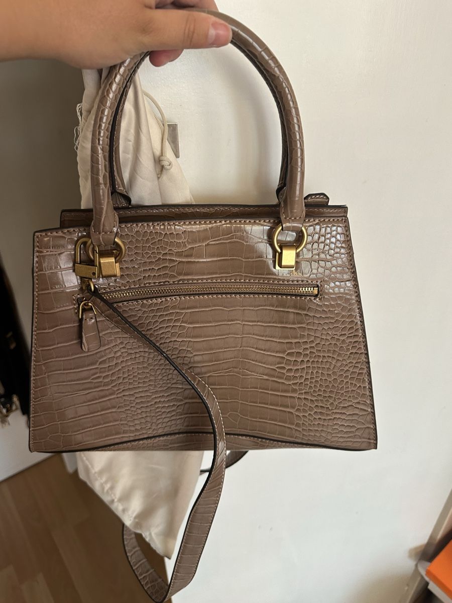 Guess Sacs femmes: Guess Tasche  – Neuf (Voir description) à St. Gallen par Kosa97 3
