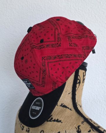 Coole Black Squad Cap, Rot/Schwarz, neuwertig, Gr One Size