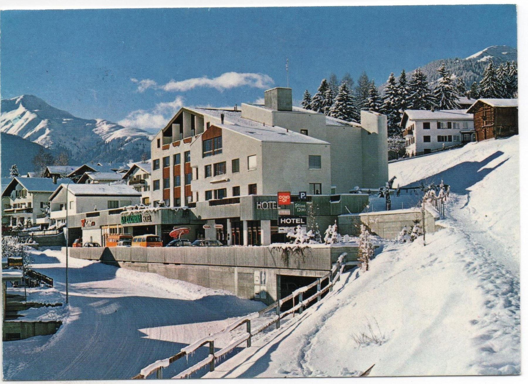 Ansichtskarten: DISENTIS Hotel La Cucagna, Auto – Gebraucht aus Jona von philajona
