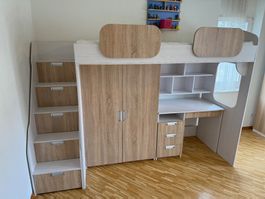 Hochbett mit Schrank / Schreibtisch und viel Stauraum