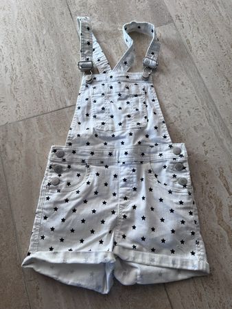 Kurze Jeans-Latzhose Grösse 140 mit Sternen