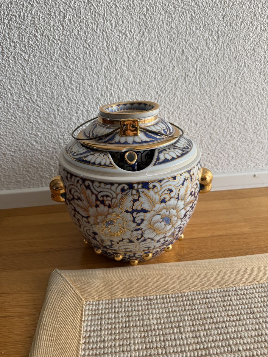 Set di piatti: Chinesisches Tee + Vasenset Porzelan – Usato da Bern venduto da Wil.Wayne 5