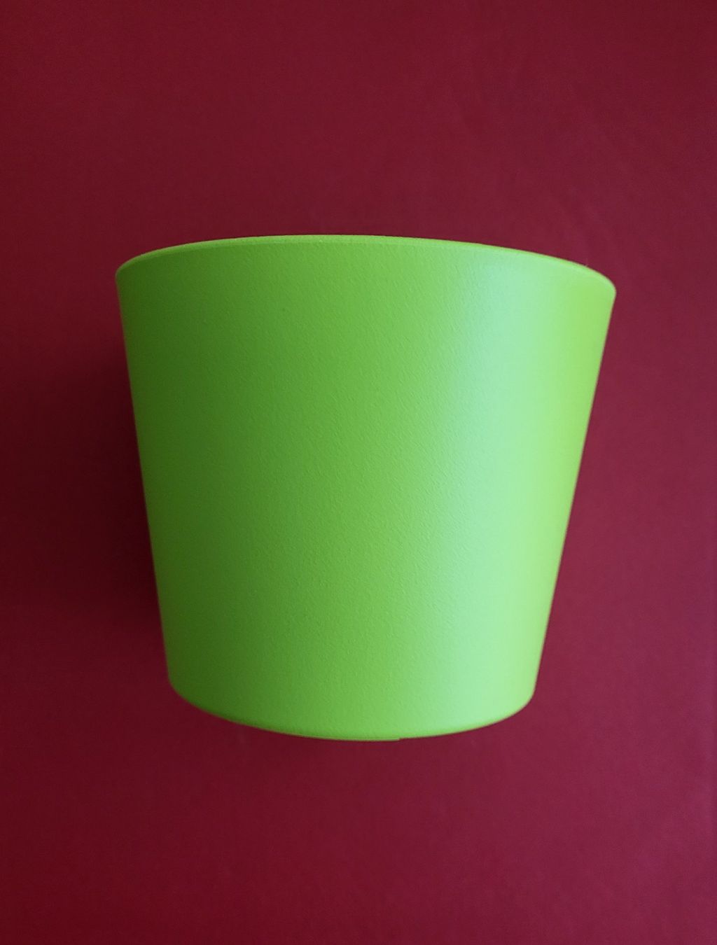 Pots de fleurs: Blumentopf, grün/Kunststoff – D'occasion à Eschlikon TG par Hirzliblick