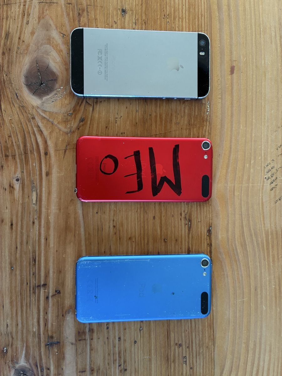 Apple Telefoni cellulari / Smartphones: 2x Ipod Touch & Ipone 5 DEFEKT – Difettoso da Zürich venduto da werq