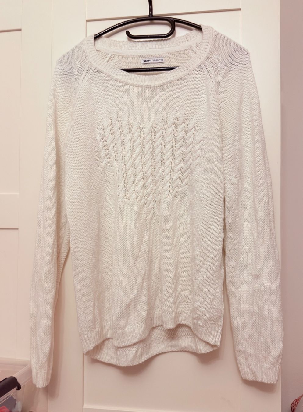 Pullover & Sweatshirts: • Pullover mit Herzmuster • – Gebraucht aus Basel von mendoza13