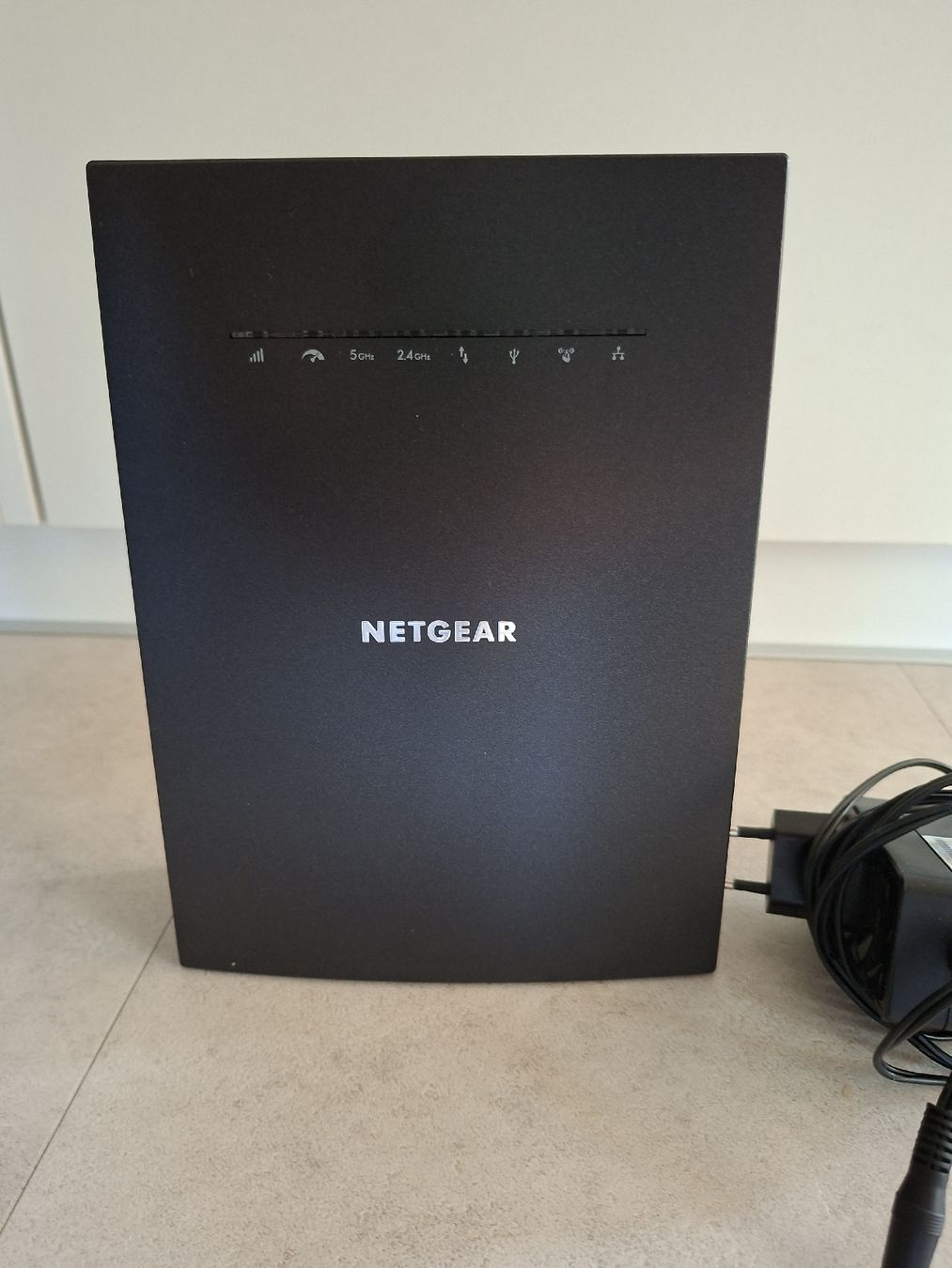Netgear Modem & Router: Netgear Nighthawk X6S Mesh Extender – Usato da Schafisheim venduto da piiep_17 1