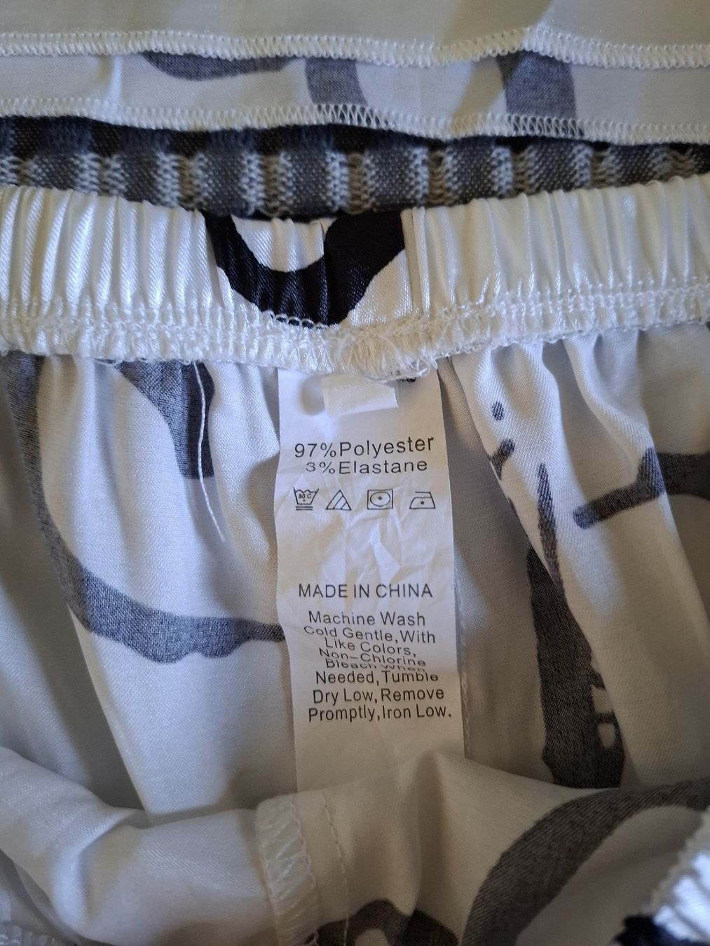 Negligees & Pigiami: Ensemble pyjama blanc – Usato da Ebikon venduto da Jayjay60123027 1