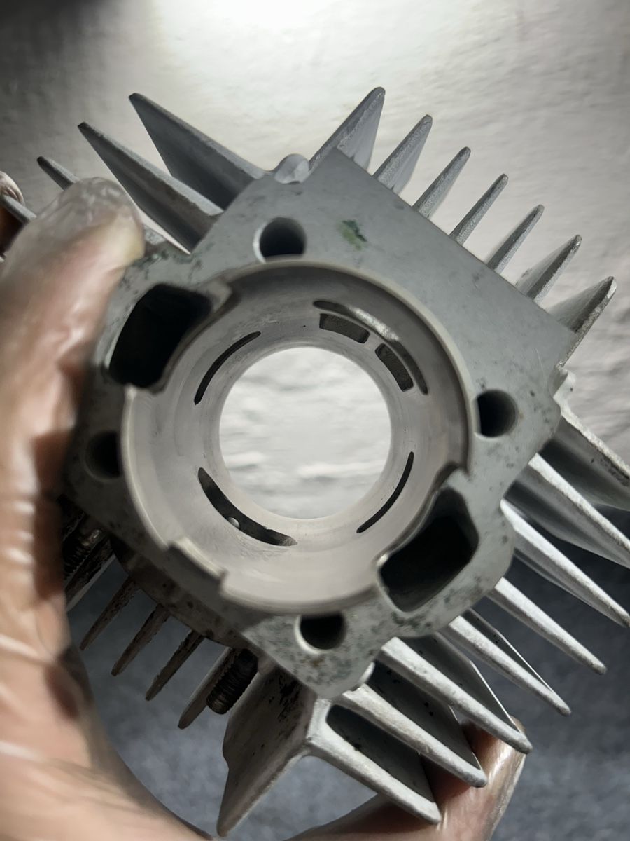 Puch Parti ricambio per ciclomotori: Puch maxi Zylinder 45mm – Usato da Biel/Bienne venduto da InterEngine 2