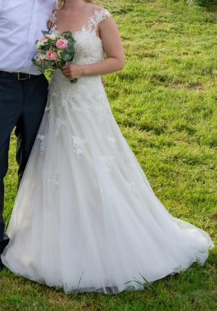 Hochzeitskleid Grösse 38