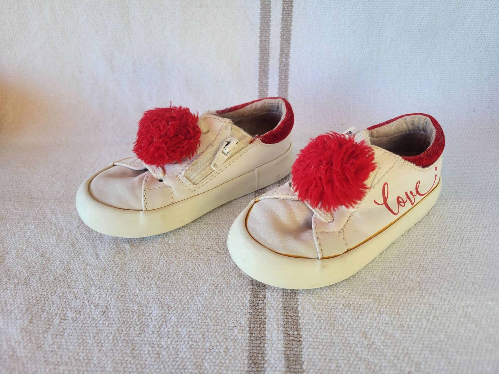 Schuhe für Jungen: Sneakers lefties, taille 21 – Gebraucht aus Neuchâtel von valerizette 2