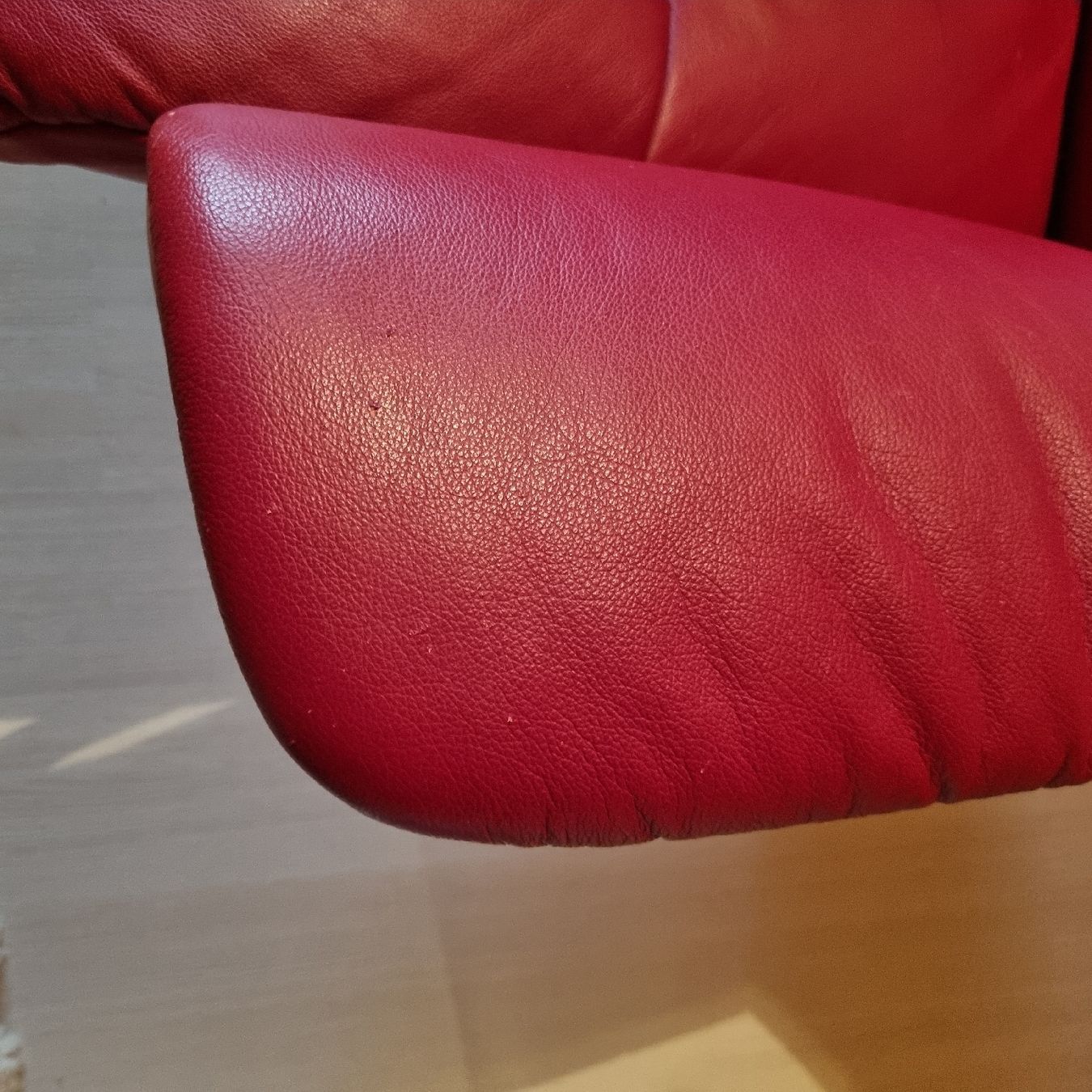 Stressless Poltrone: Stressless Sessel mit Fusshocker – Usato da Herisau venduto da Seuferlein 4