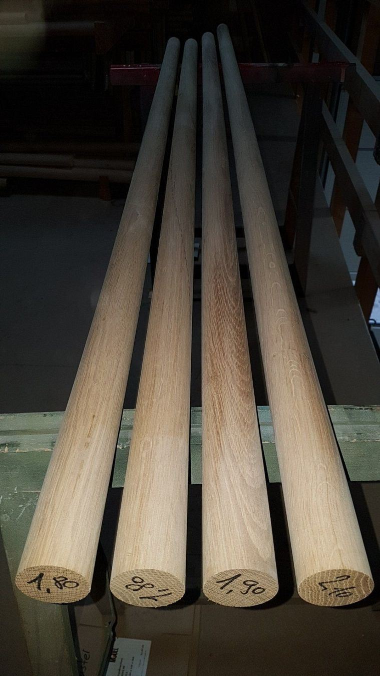 Articoli in legno: 4 Stk. Handlauf Rundstab Eiche D: 45 mm Los 207 – Nuovo (secondo la descrizione) da Sulgen venduto da Wag0815