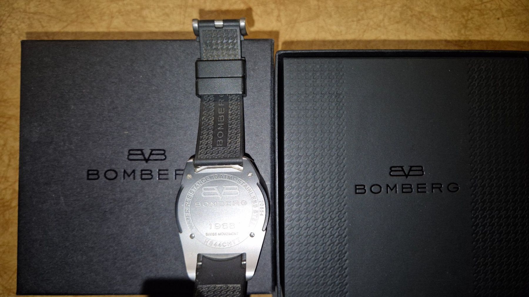 Bomberg Orologi: BOMBERG BOLT 68 "Bullhead" Schweizer Chrono Uhr ref. NS44CH – Nuovo (secondo la descrizione) da ORIGLIO venduto da Mao2 9