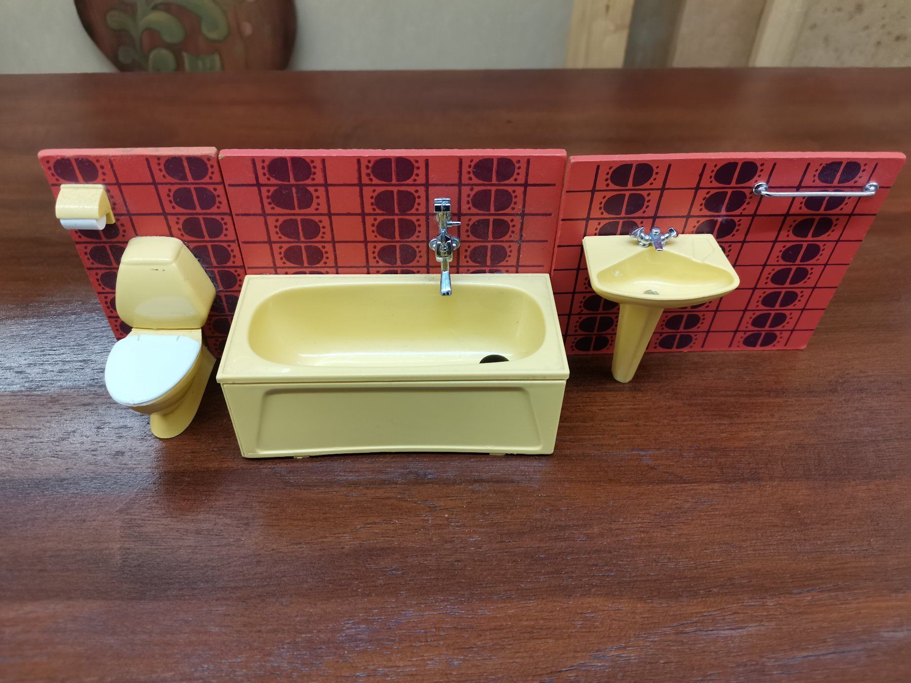 Spielzeuge: Lundby Badezimmer – Gebraucht aus Suhr von Brocki-Suhr 4