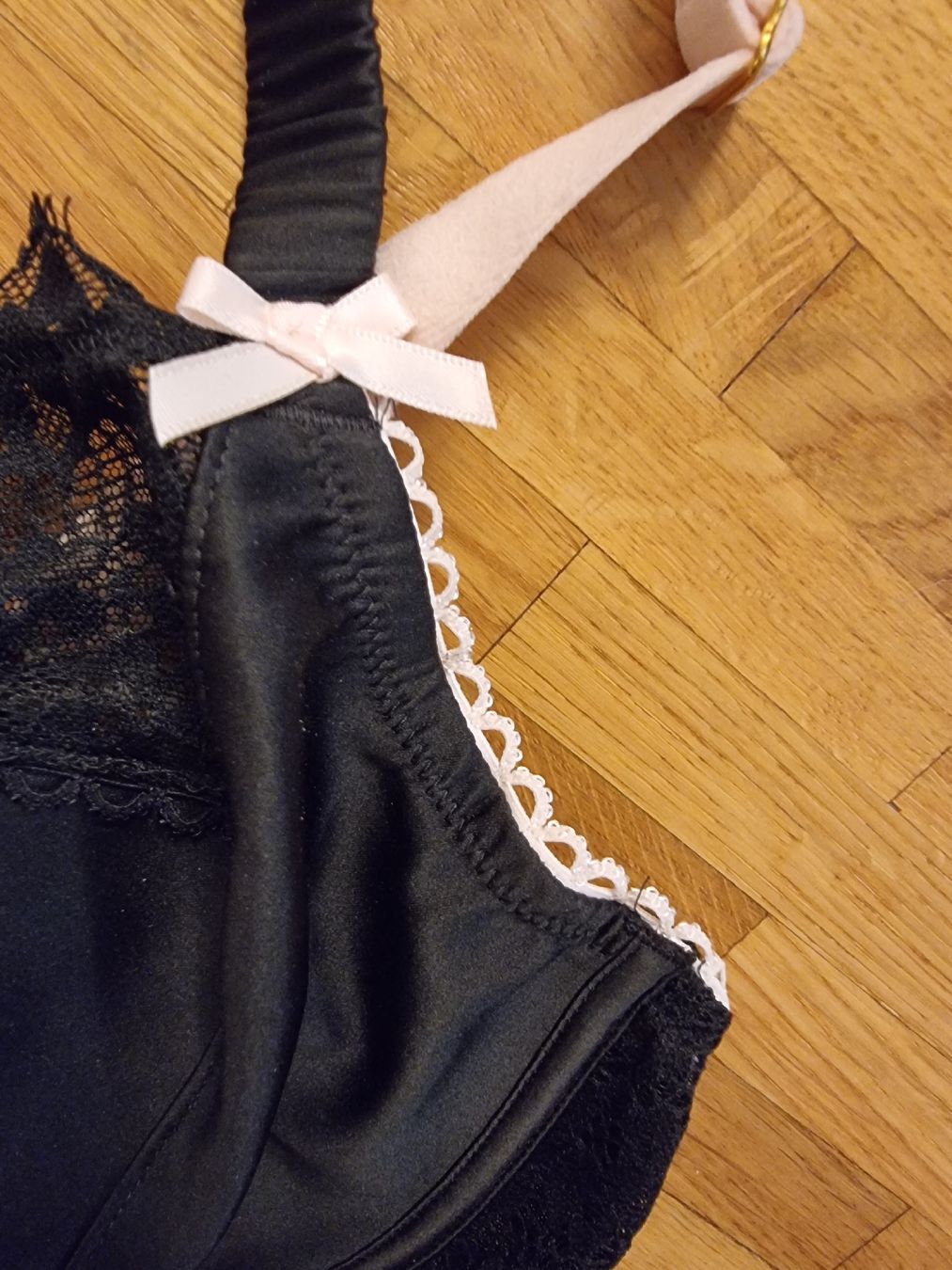 Altra biancheria intima: Soutien gorge noir Marks & Spencer T85C – Nuovo (secondo la descrizione) da Veyrier venduto da Leilazizou 1