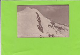 Panorama vom Jungfraujoch mit Bahnstation