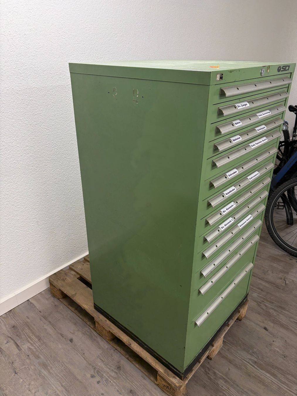 Lista Armadi: Lista Schubladenstock – Usato da Libingen venduto da Medias999 3