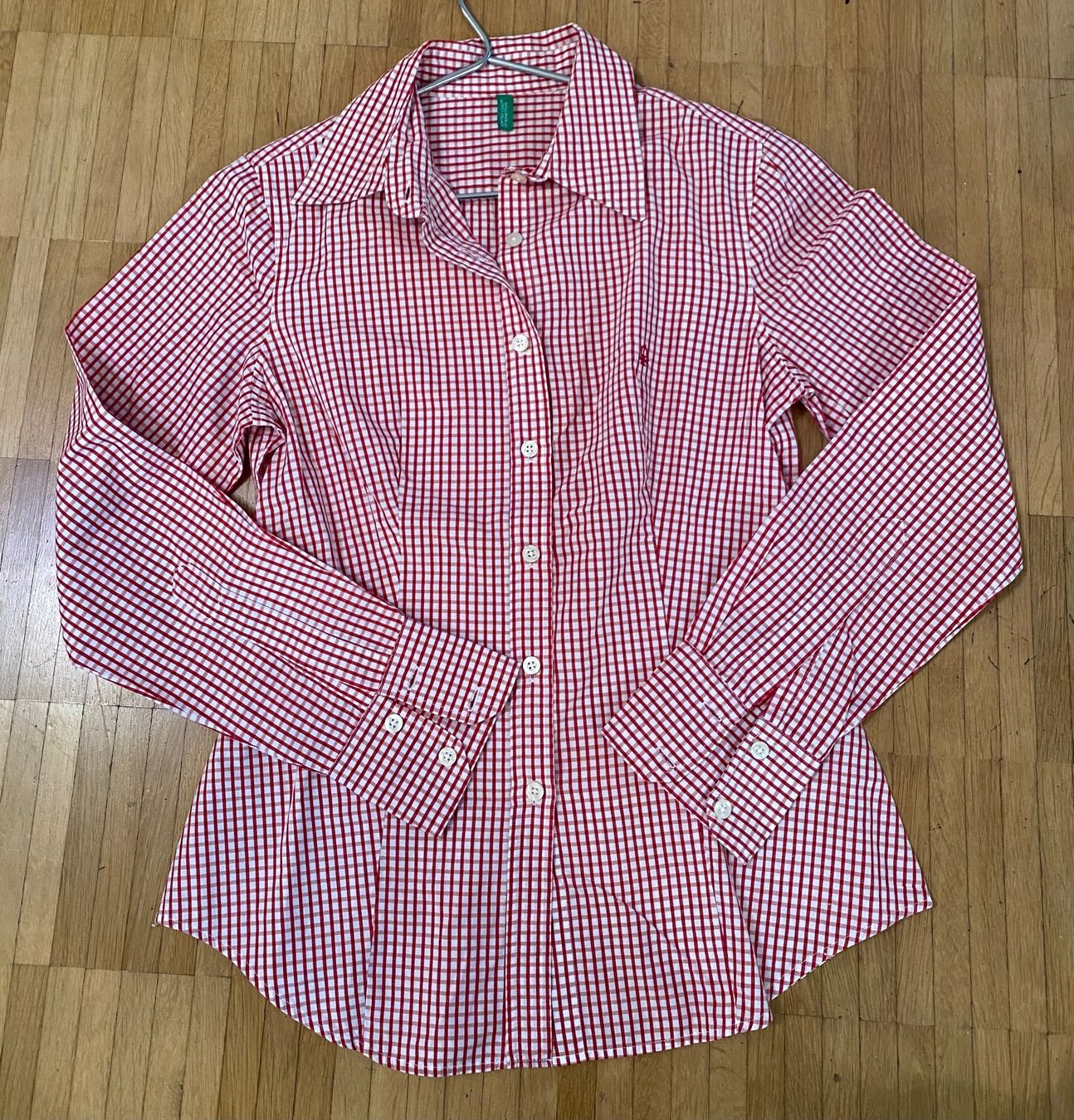 Benetton Camicette: Benetton Hemd.! 🌸 – Usato da Opfikon venduto da Luis144 5