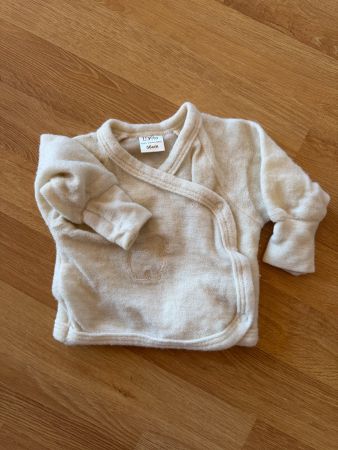 Wollpullover / Wickeljacke 56