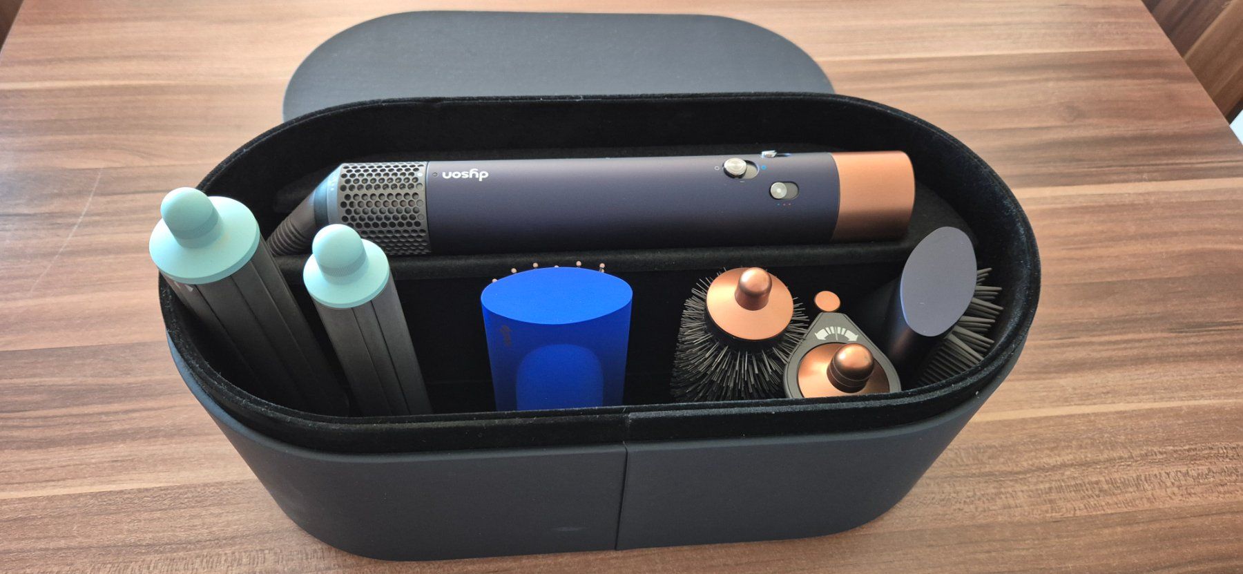 Dyson Sèche-cheveux: Dyson Airwrap Complete Long – D'occasion à Mellingen par claudia_lally 1
