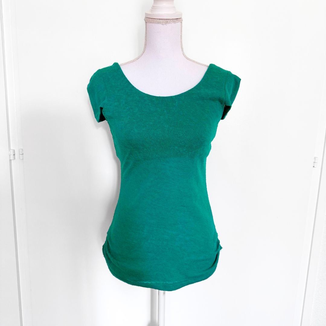 Tops: MOODY'S Top Pull Vert Manches Courtes - Taille Unique – D'occasion à Vevey par secondlifevevey
