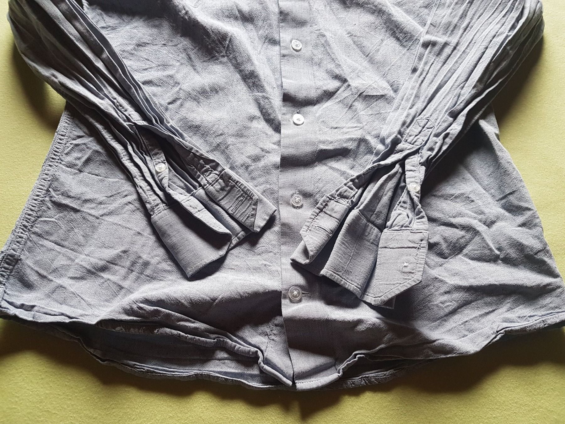 Blusen: Chemise taille S marque Hast 100% coton – Gebraucht aus Villiers von san_jn5w 1