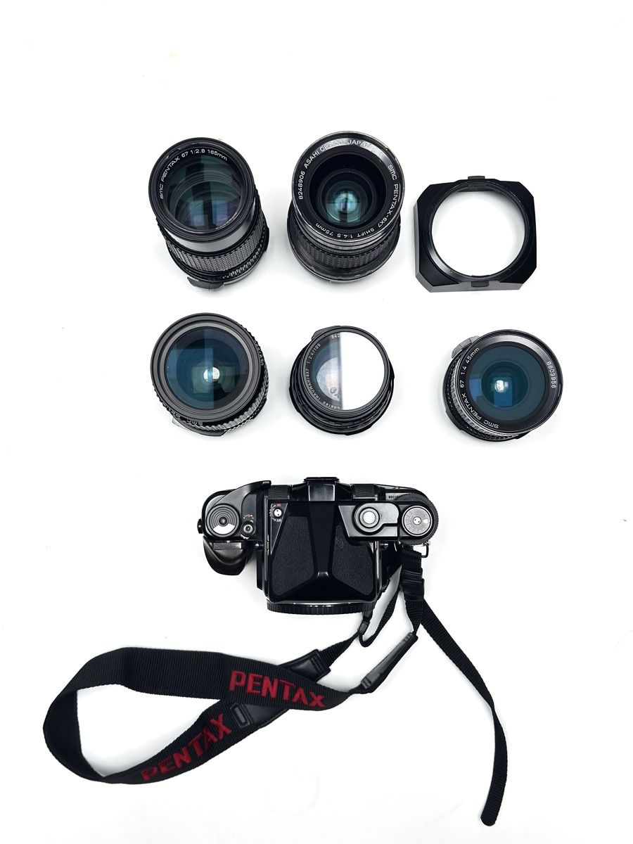 Pentax Fotocamera: Pentax 67 Mittelformat mit 5 Objektiven – Usato da Bern venduto da James_XIII 1