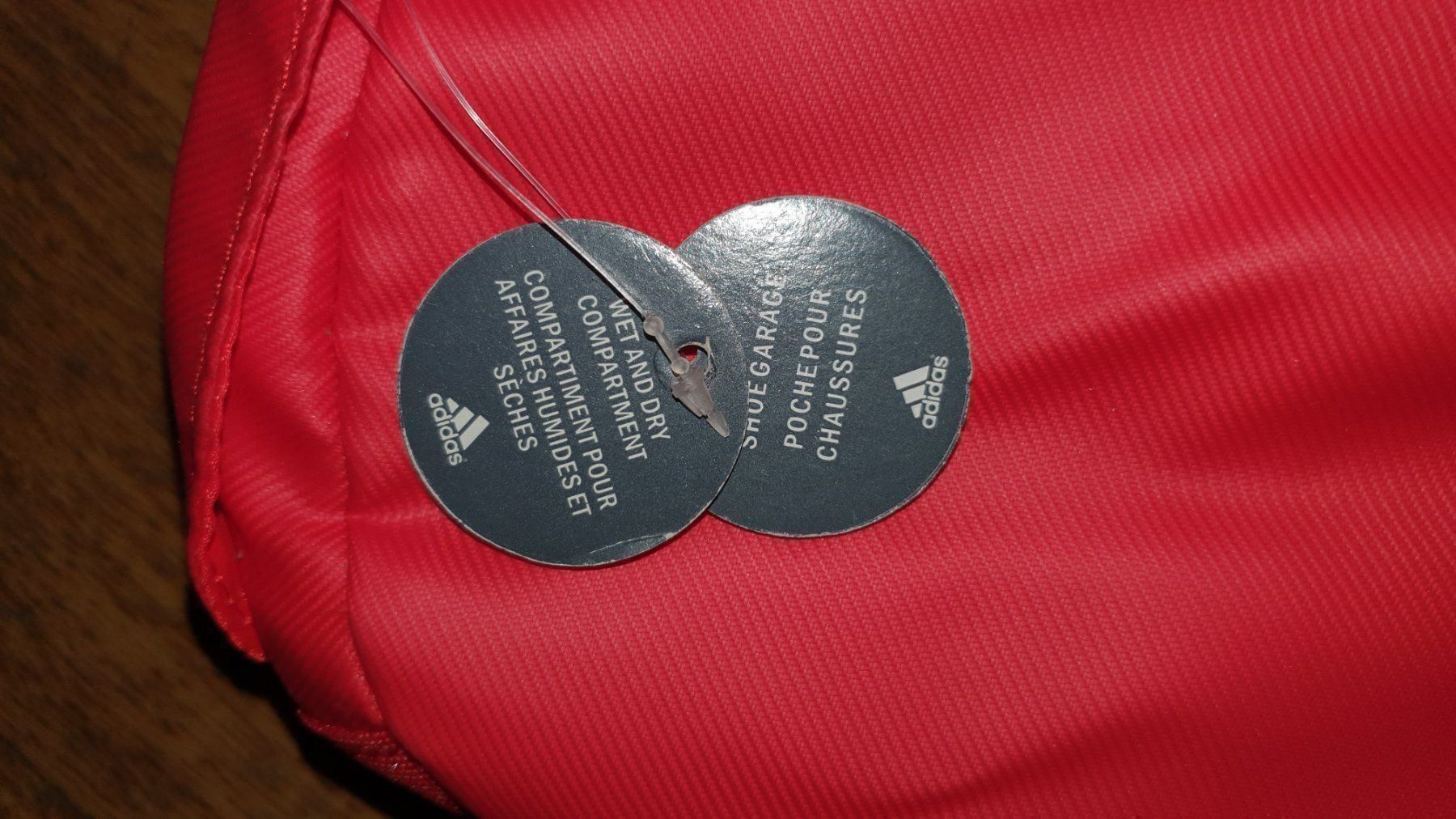 Adidas Borse: Adidas Sporttasche, neu – Nuovo e nell'imballaggio originale da Muttenz venduto da pixopus 4
