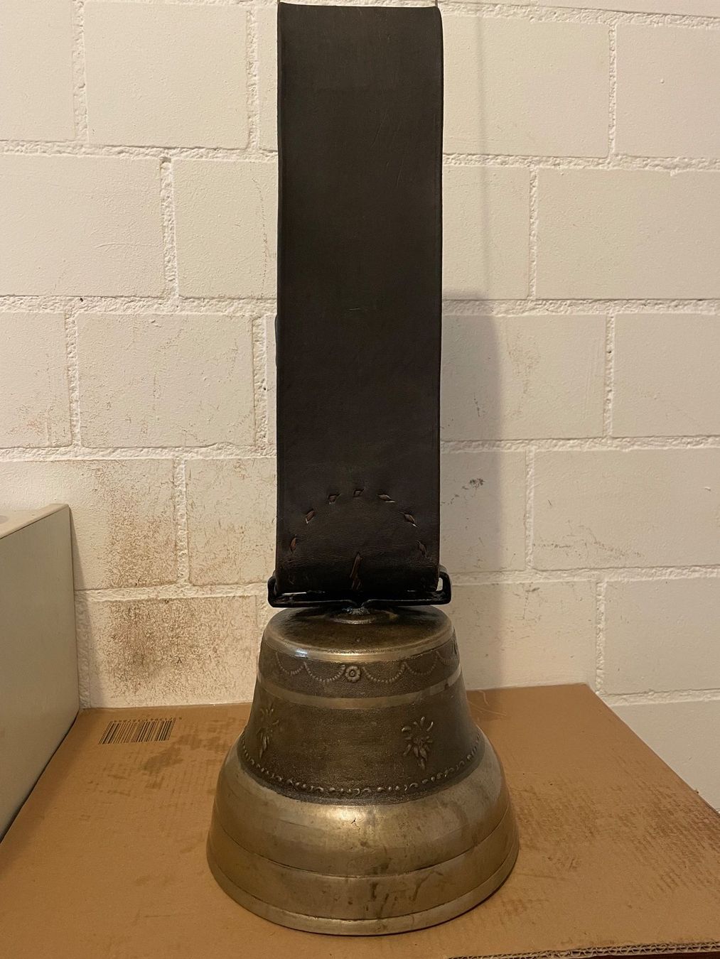 Campanacci mucche: Alte Peter Berger - Glocke ab 1.00 Fr. – Usato da Birrhard venduto da magisto52 4