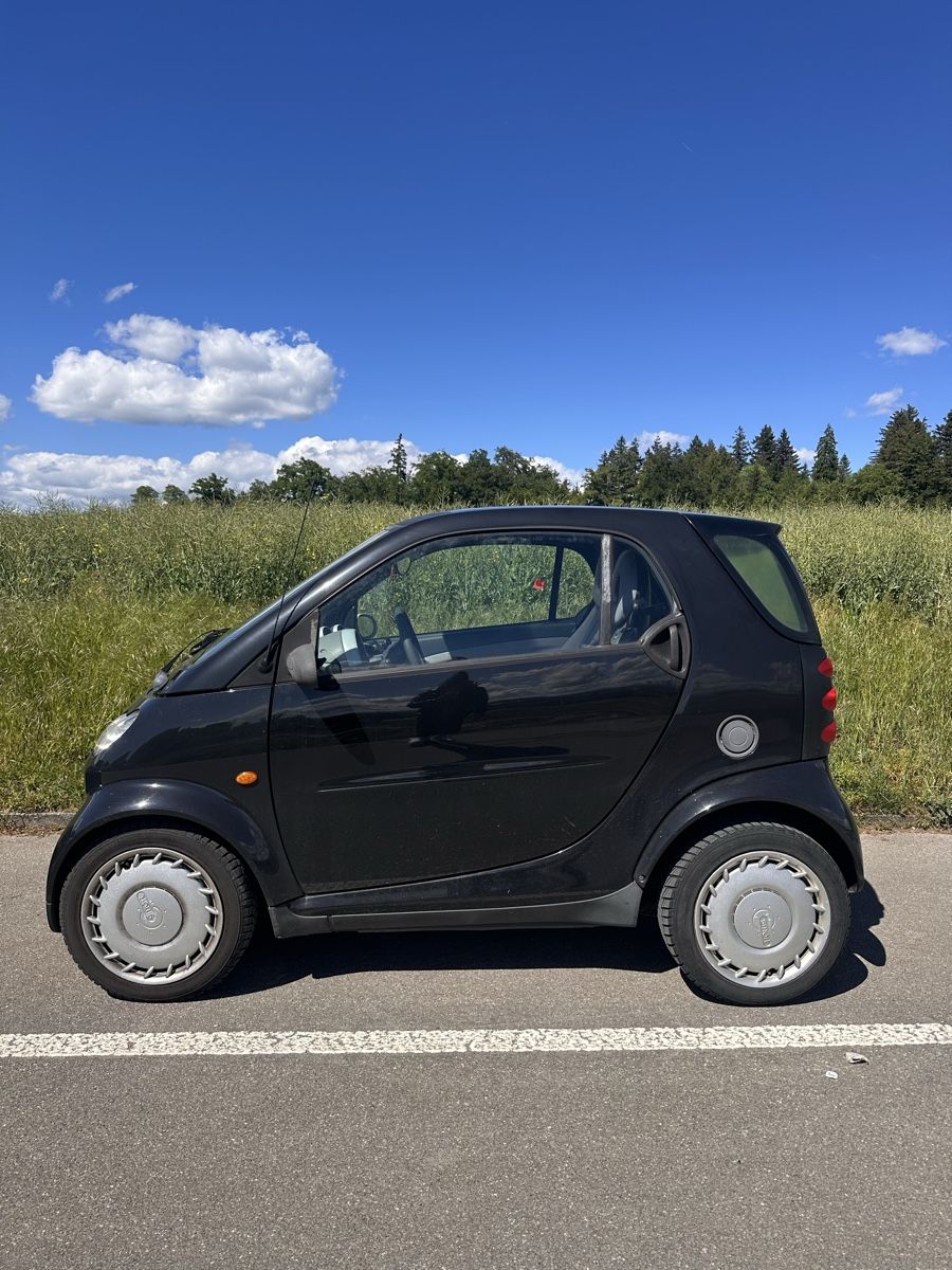 Smart Automobili: Smart fortwo – Usato da Zollikofen venduto da bru_z7n6 1