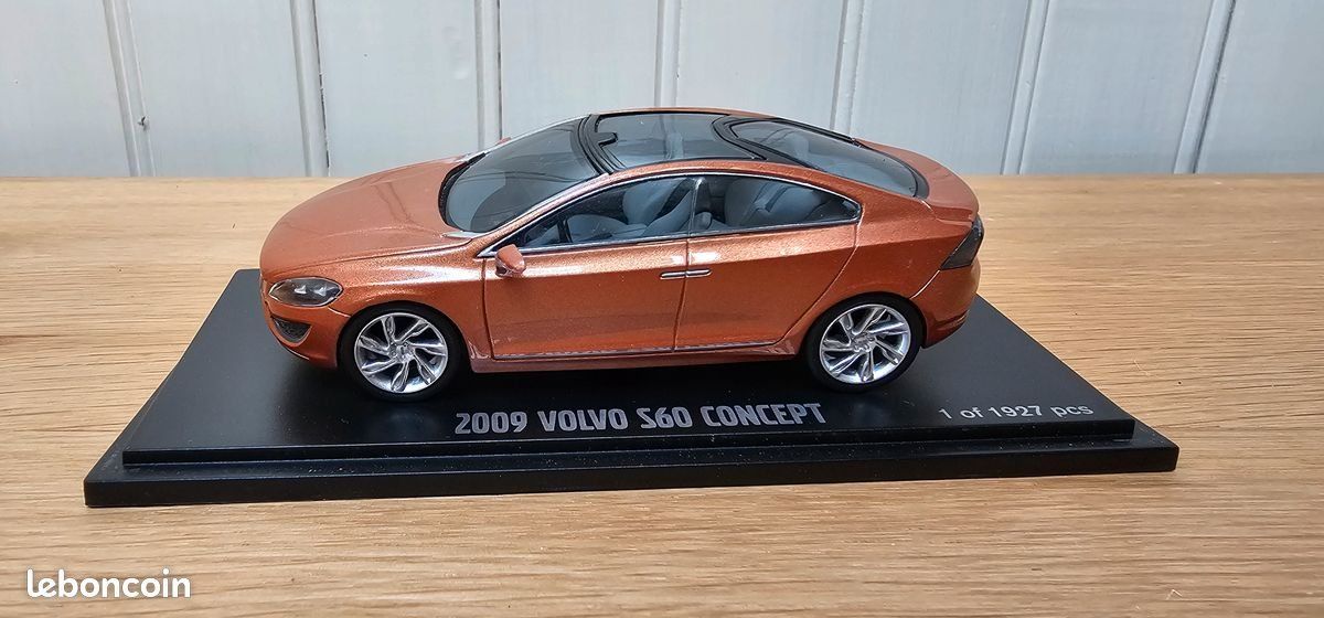 Volvo Modellini d'auto: Volvo S60 Concept (2009) – Nuovo e nell'imballaggio originale da Flawil venduto da Imperiosud 2