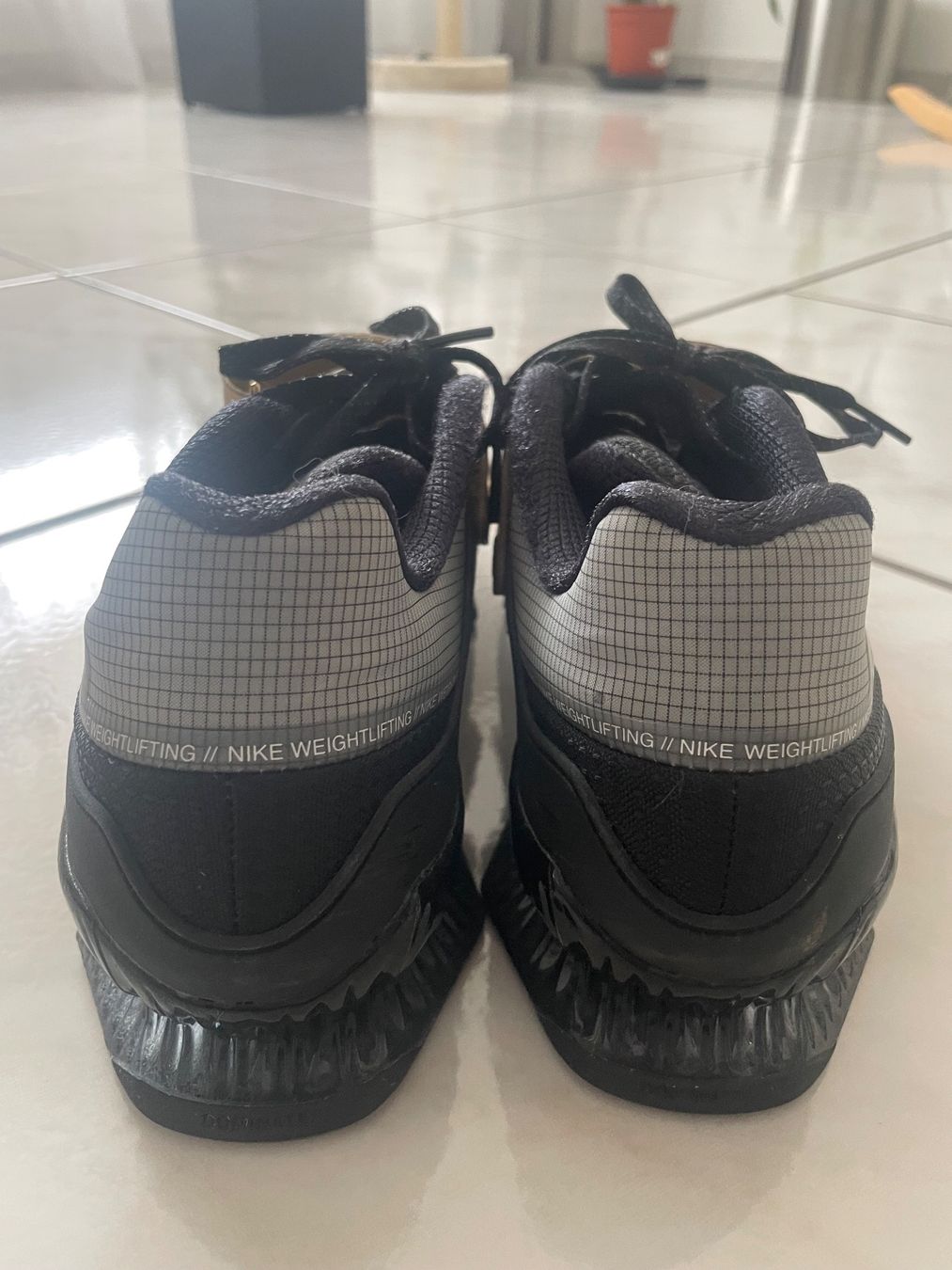Nike Scarpe da uomo: Nike Romaleos 4 – Nuovo (secondo la descrizione) da Amriswil venduto da einkaufverkauf 1