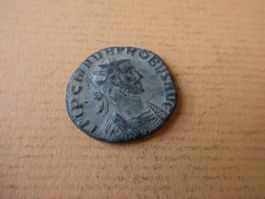 uralte   Bronzemünze  Dornenkrone  18 mm  1.72 g
