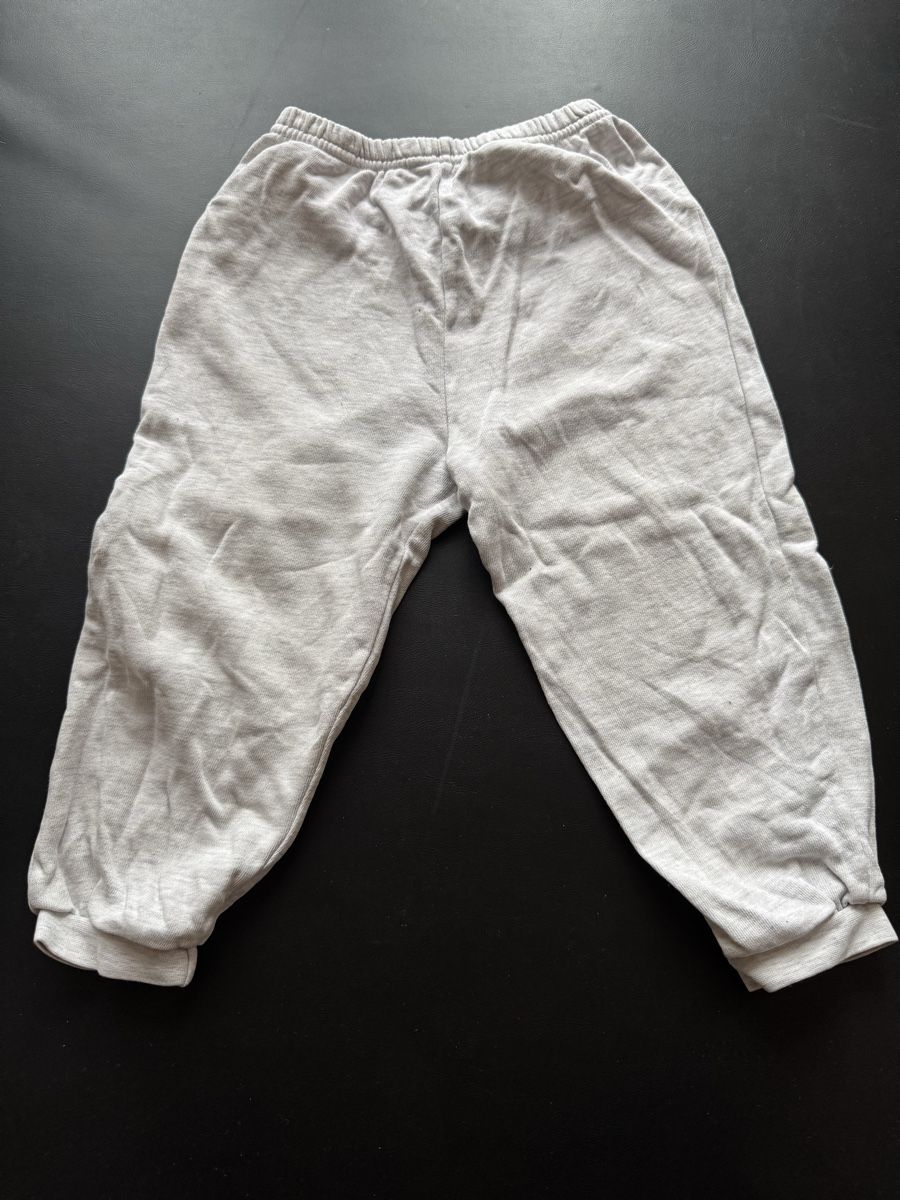 Hosen: Hose Gr. 86/92 und der Sportanzug – Gebraucht aus Ettenhausen TG von phi_2nym 6