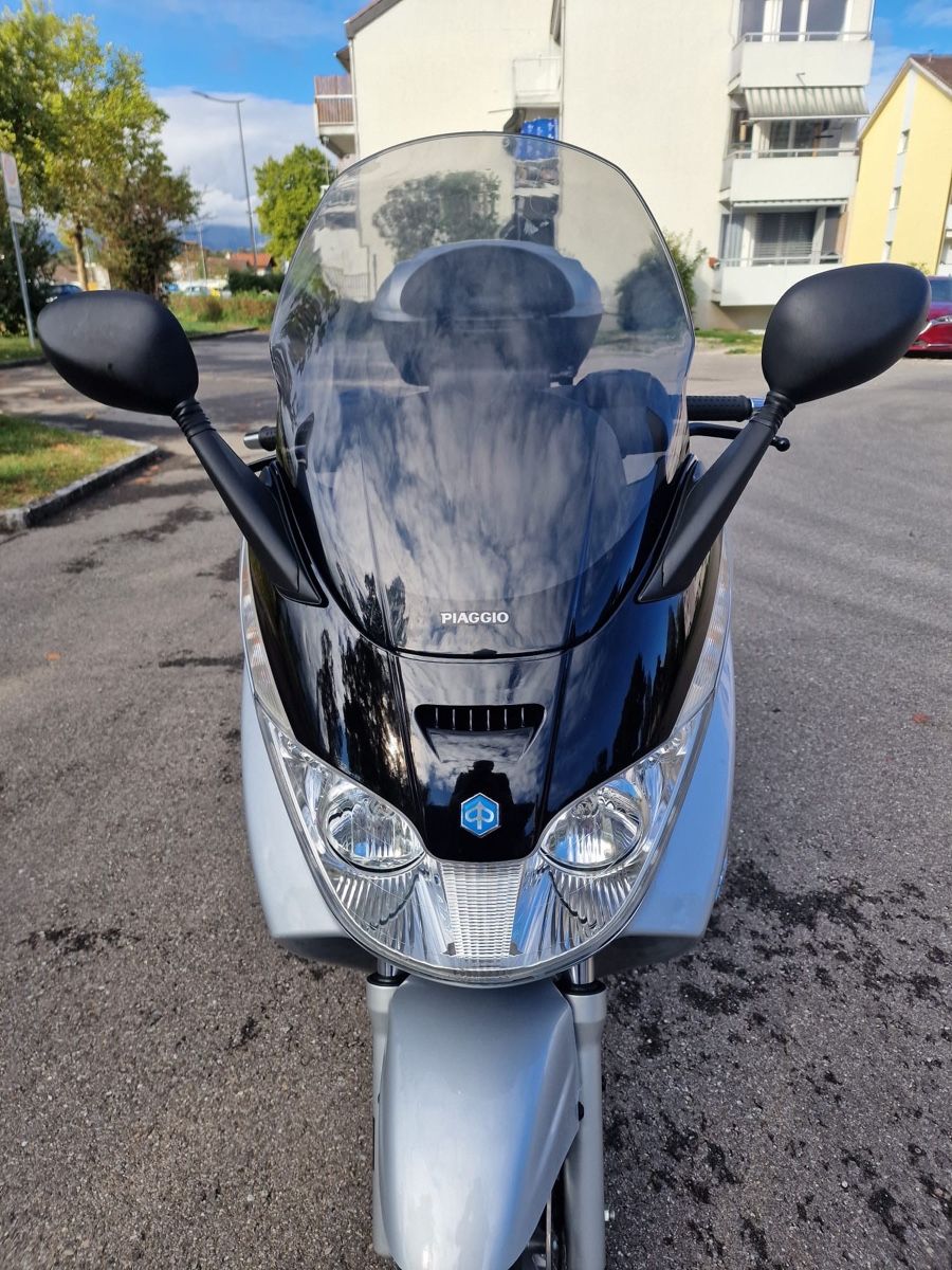 Piaggio Scooters: Piaggio X8 ab MFK – D'occasion à Thun par master007 1