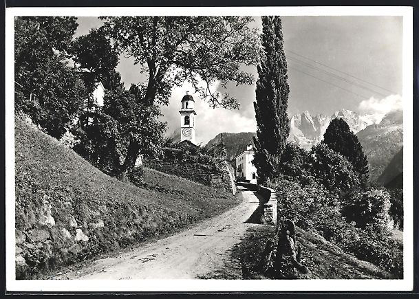 Ansichtskarten: AK Soglio, Dorfeingang mit Kirche, 1958 – Gebraucht aus Berlin von bartko-reher