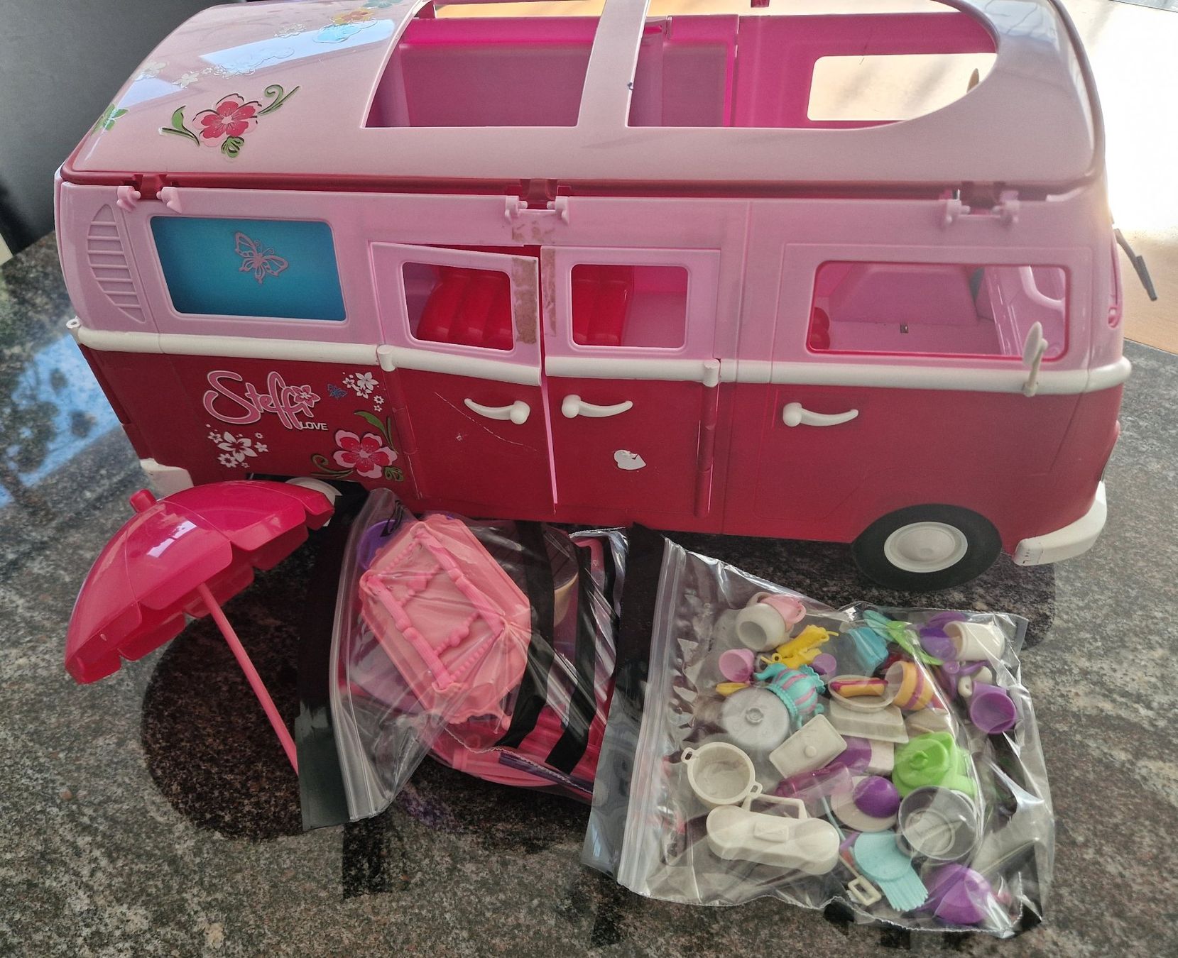 Giocattoli: Steffi Love Flower Power Bus – Usato da Wangs venduto da dr74