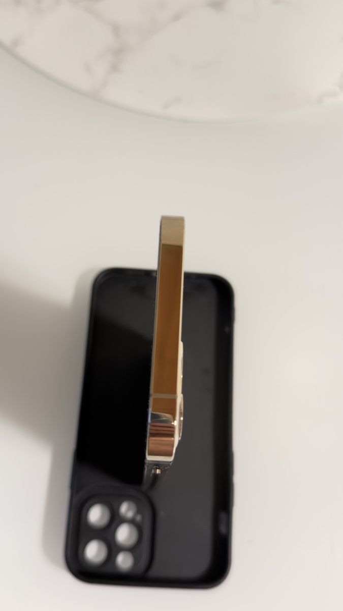 Apple Portables: IPhone 12 Pro / 128 gab – D'occasion à Emmen par and_lb9r 5