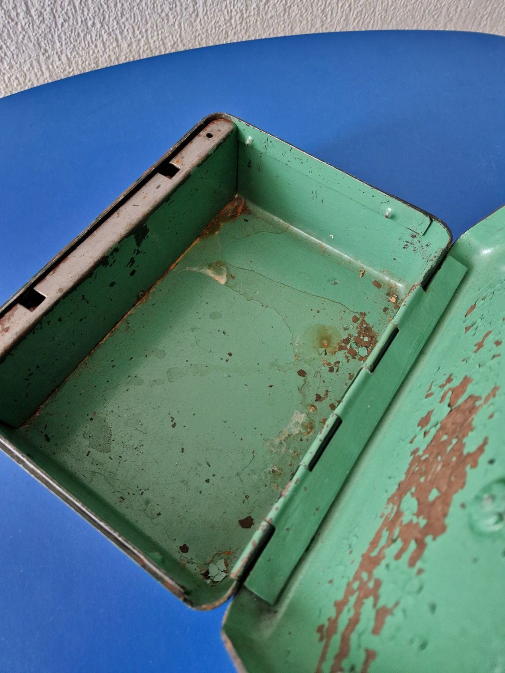 Registratore di cassa: sehr alte Geldkassette – Usato da Münchenbuchsee venduto da Aare22 2