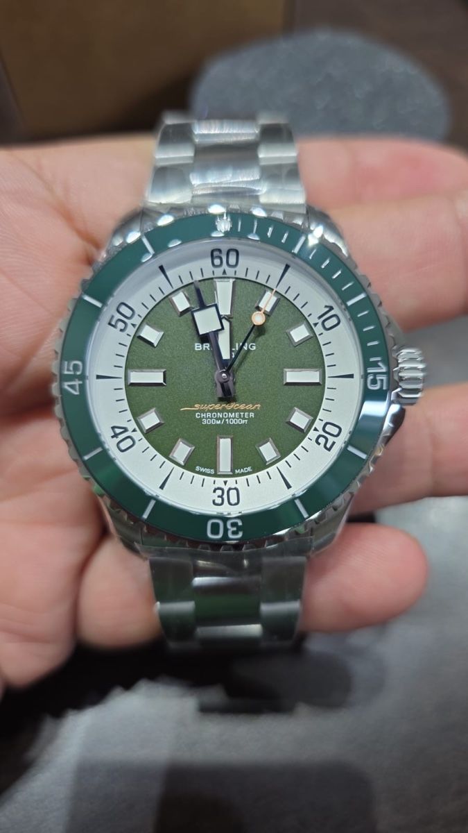 Breitling Orologi: Breitling Superocean 44, 2026, Ref A17376A31L1A1 – Nuovo e nell'imballaggio originale da Adlikon b.Regensdf venduto da GPITIME