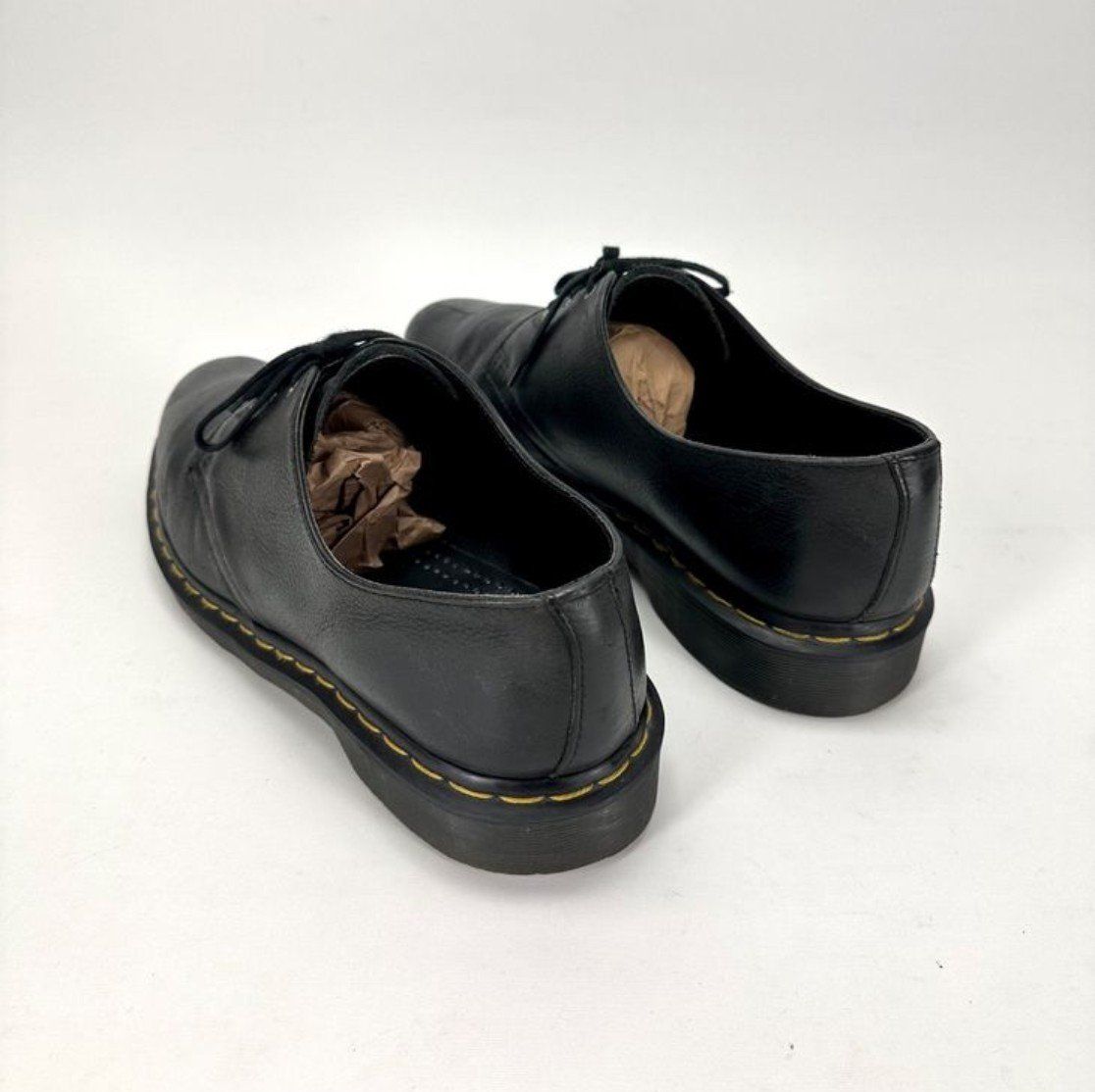 Dr. Martens Scarpe da uomo: Dr. Martens Herren Halbschuh Schnürer Gr. 45 – Usato da Bern venduto da VolumeOne 2