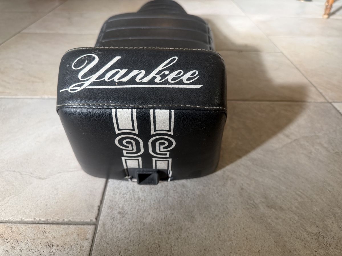 Vespa Alle Rollerersatzteile: Vespa Sattel.. – Gebraucht aus Trimbach von ale5522